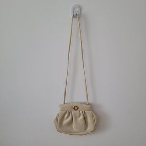 Vintage Leather Italian Purse in Cream